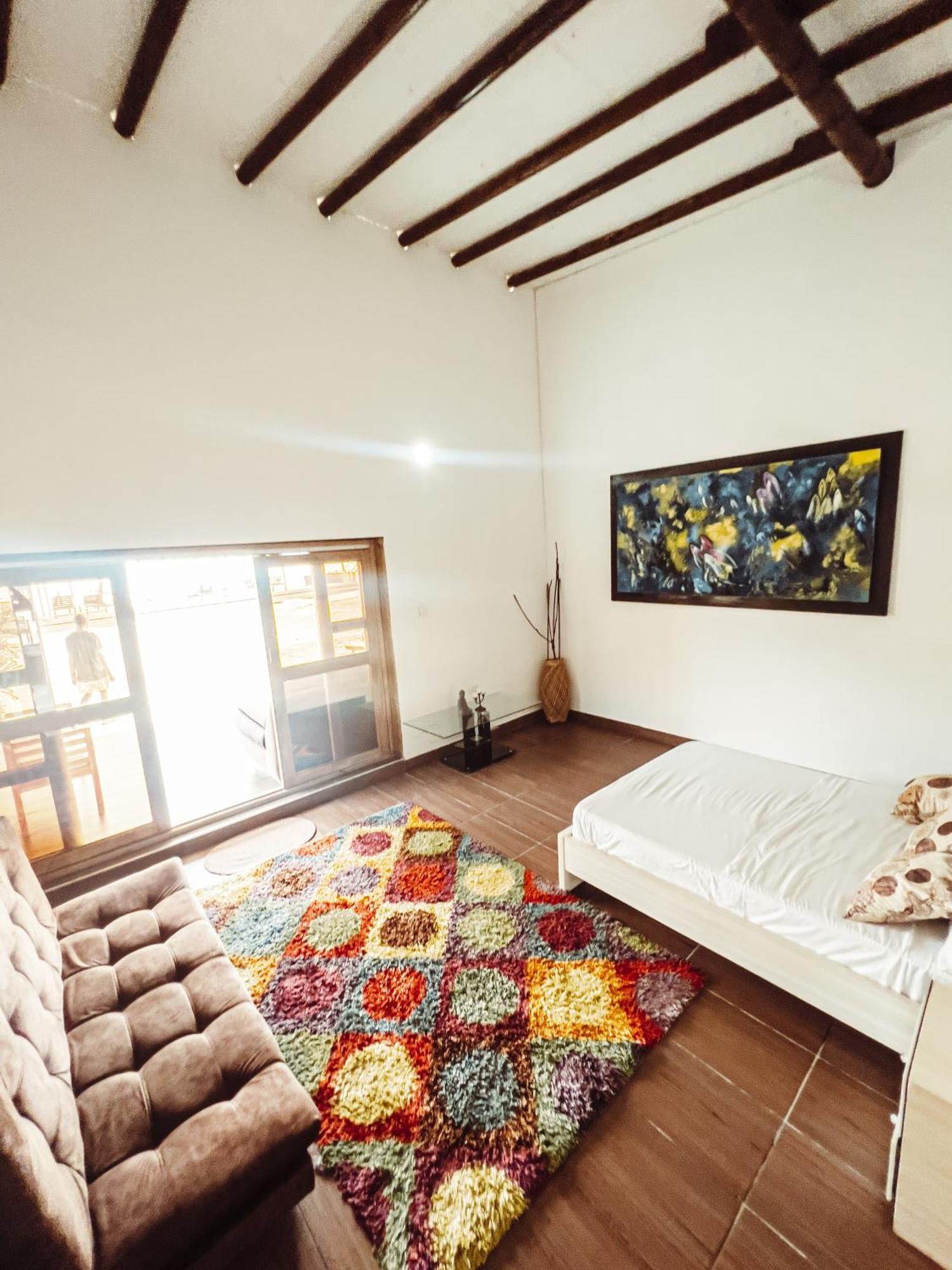 Medusa Hostel Isla Tintipan Tintipan Island Екстериор снимка